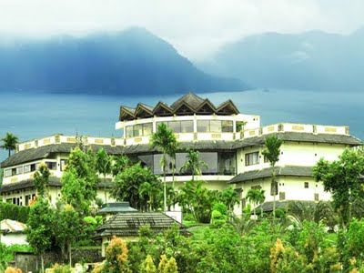 Nuansa Maninjau Resort