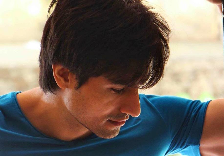 Topcelebs Hot And Sexy: April 2014