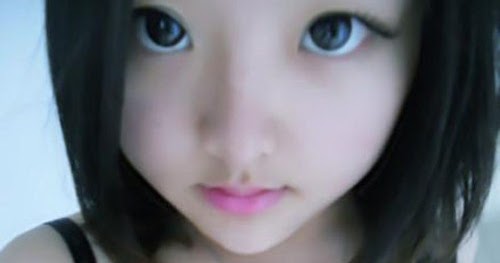 Amazing 18 Years Old Girl - Hottest Pictures & Wallpapers