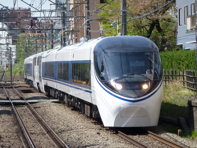 小田急電鉄　あさぎり2号　新宿行き　JR東海371系