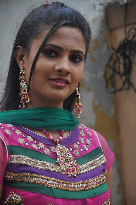 sri shalini @ poovampatti audio launch event