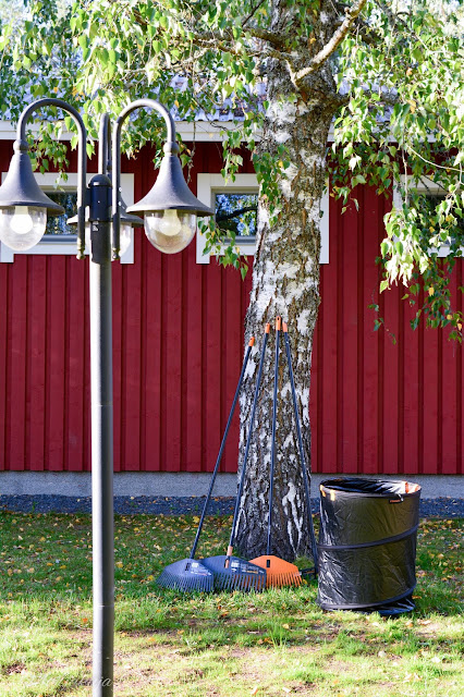 fiskars solid harava vaihtopää alumiinivarsi popup puutarhasäkki syysulkoilu syypuuhailu pihahommia