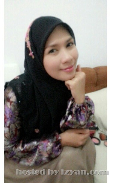 Foto2 syur artis thailan yg dipegang payudaranya. Foto2 syur artis thailan yg dipegang payudaranya.