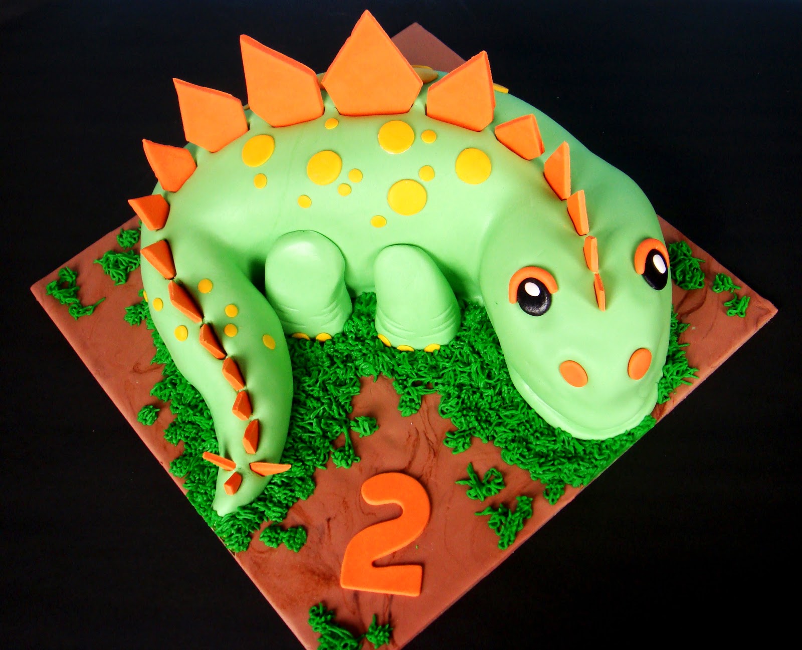 butter hearts sugar: Dinosaur Birthday Cake