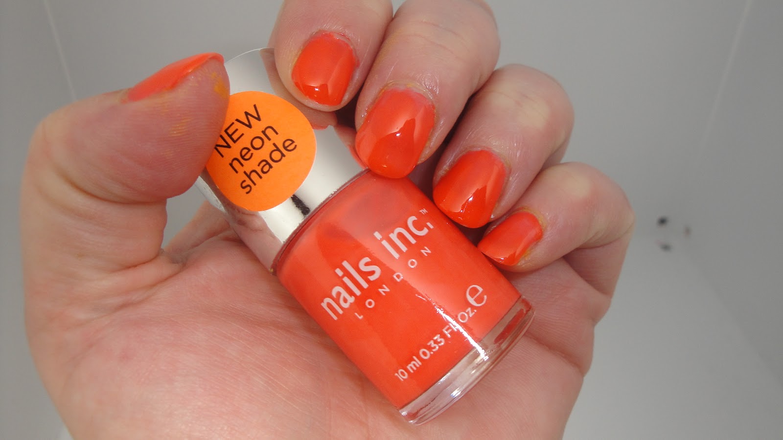 Jayded Dreaming Beauty Blog NAILS INC. PORTOBELLO NEON NAILPOLISH