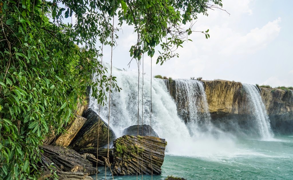 Kết quả hình ảnh cho Dray Nur waterfall