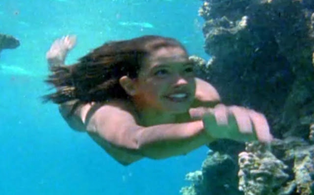 Easiest Nude Scene In History! 57 Phoebe+Cates+(18)