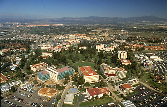 UC of Irvine  UCI+Campus+%252B+Surrounding+Community+%2528aerial+view%2529