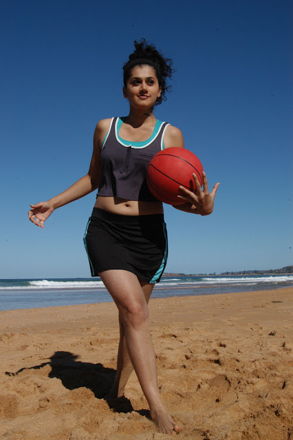 http://1.bp.blogspot.com/-MBp0amt_WSw/TdOsphOSAHI/AAAAAAAAB88/U5dTKXBjD5k/s1600/Taapsee+Hot+Photo+Stills+Gallery+3.jpg