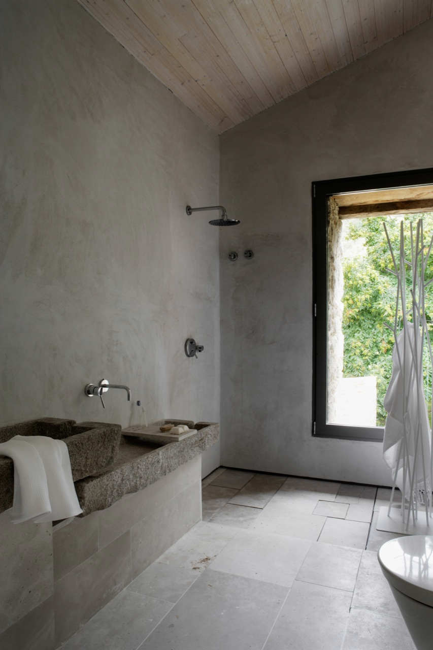 Decoración Ideal: Baños de concreto pulido.