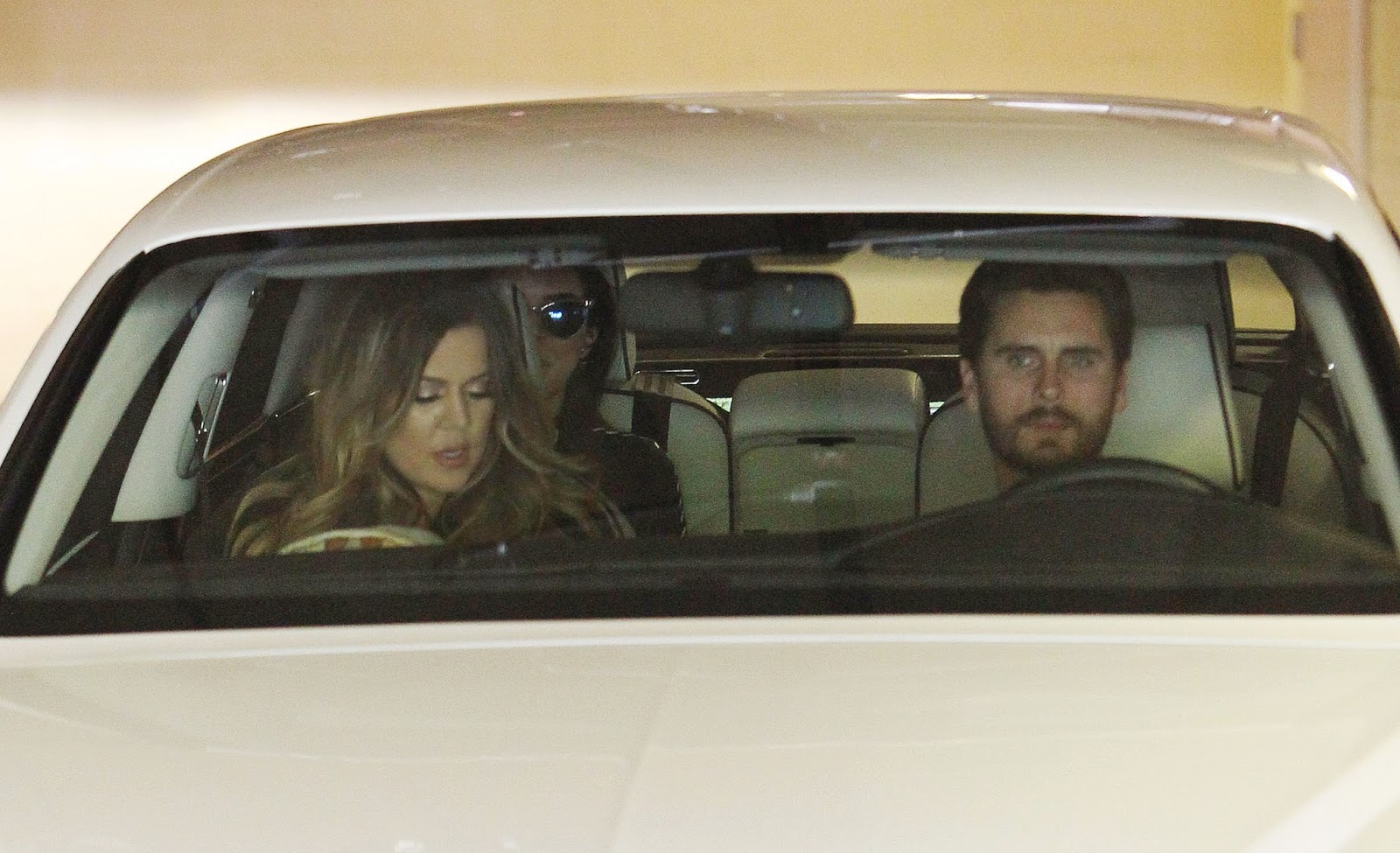 Celeb Diary: Khloe Kardashian, Kendall Jenner and Scott Disick arriving