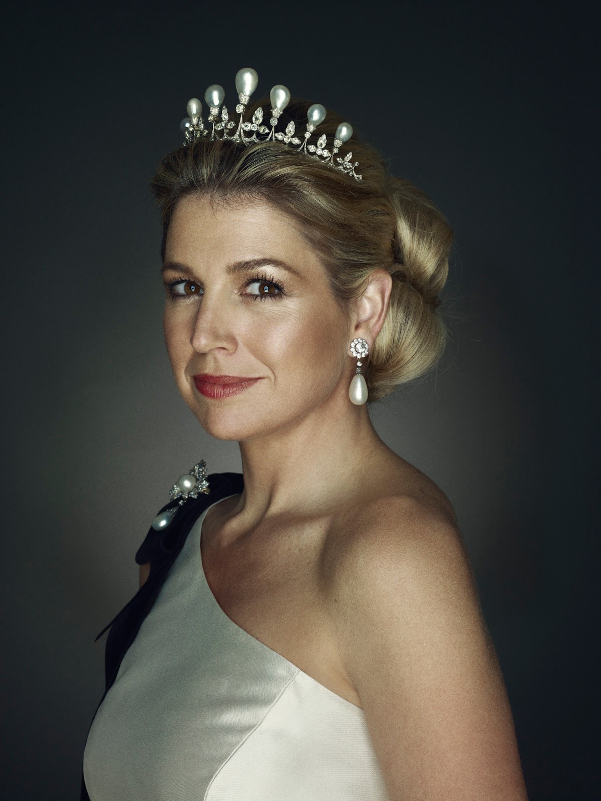 Marie Poutine's Jewels & Royals Maxima the Beautiful