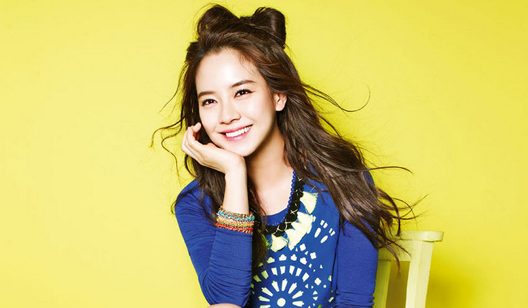 Song Ji Hyo To Become Lucky Princess For 2014 Sbs Gayo Daejun Daily K Pop News Latest K Pop News