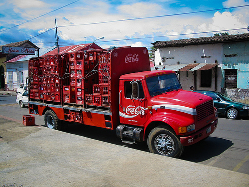 Caminhão Antigo Coca-Cola # CC01 - HODINI