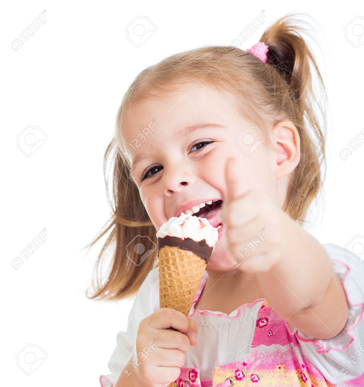Collection 100+ Pictures Is It Ok To Eat Ice Cream At Night Superb