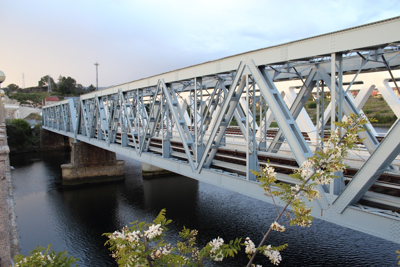Redondelan Express El segundo viaducto de Redondela tampoco es de Eiffel