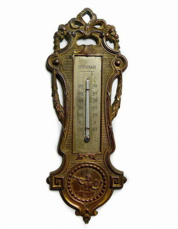 Unique thermometer Mega Tribune