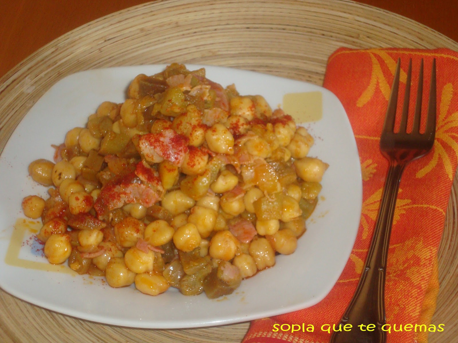 sopla que te quemas: GARBANZOS CON BERENJENAS