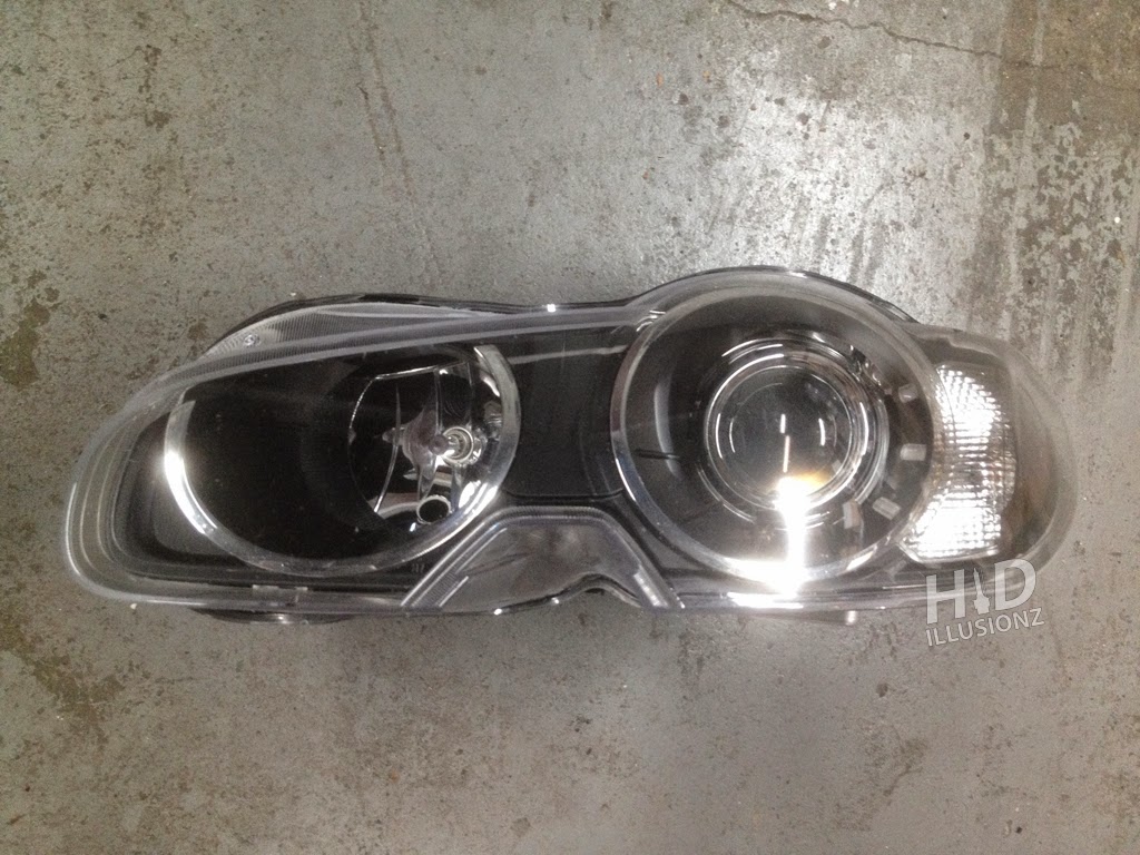 HID ILLUSIONZ Jaguar XF XFR Custom Painted Housing & Tinted Reflector Headlights