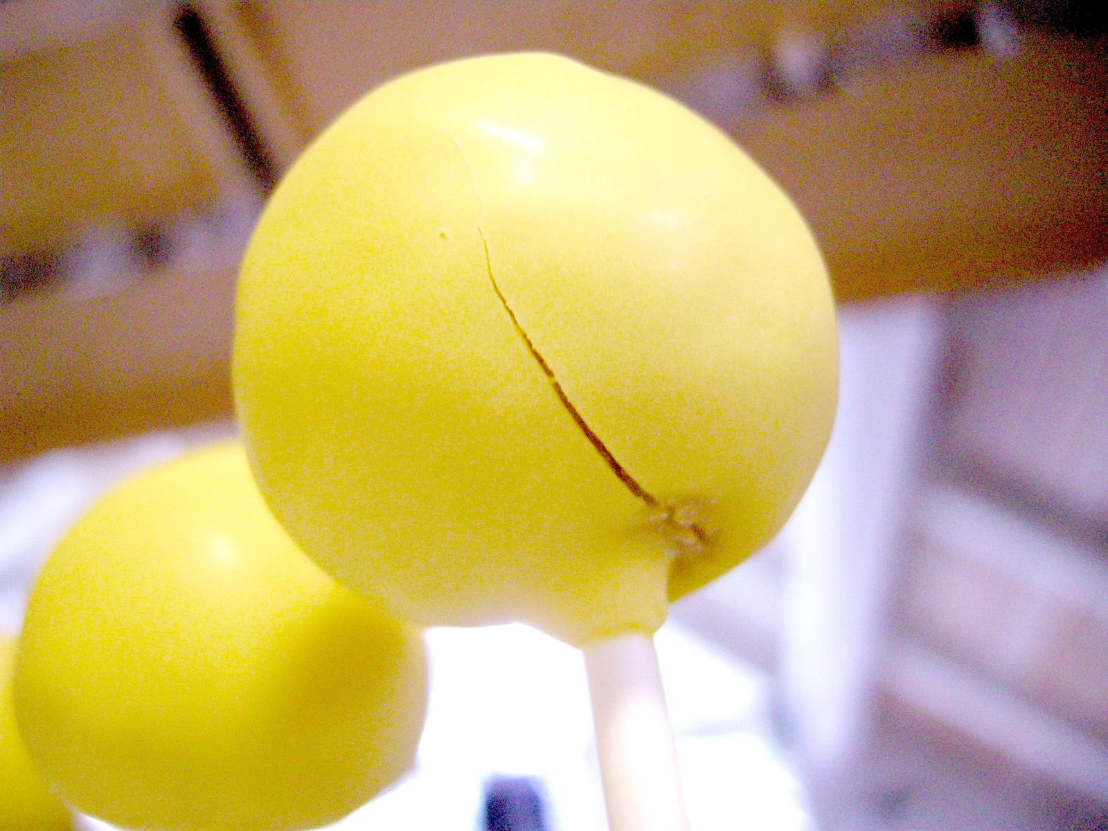 Cake Pop Insanity! Troubleshooting Cake Pops