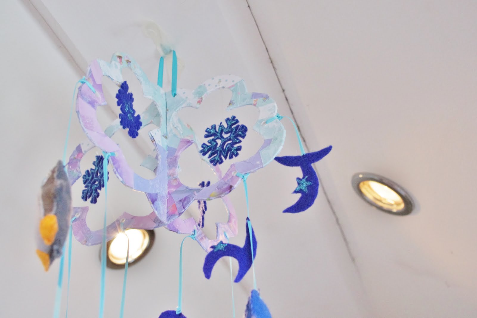 MKT Design Handmade in England Baby Cot Mobile Spring Birds tutorial