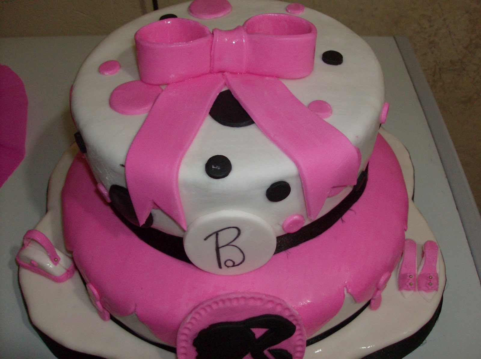 Christian Rodríguez | Tortas y Gelatinas Decoradas, Pasapalos, etc