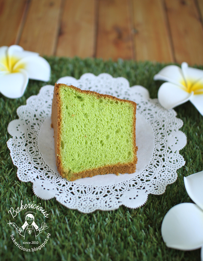 Bakericious Pandan Rice Flour Chiffon Cake 班兰 米粉戚风蛋糕