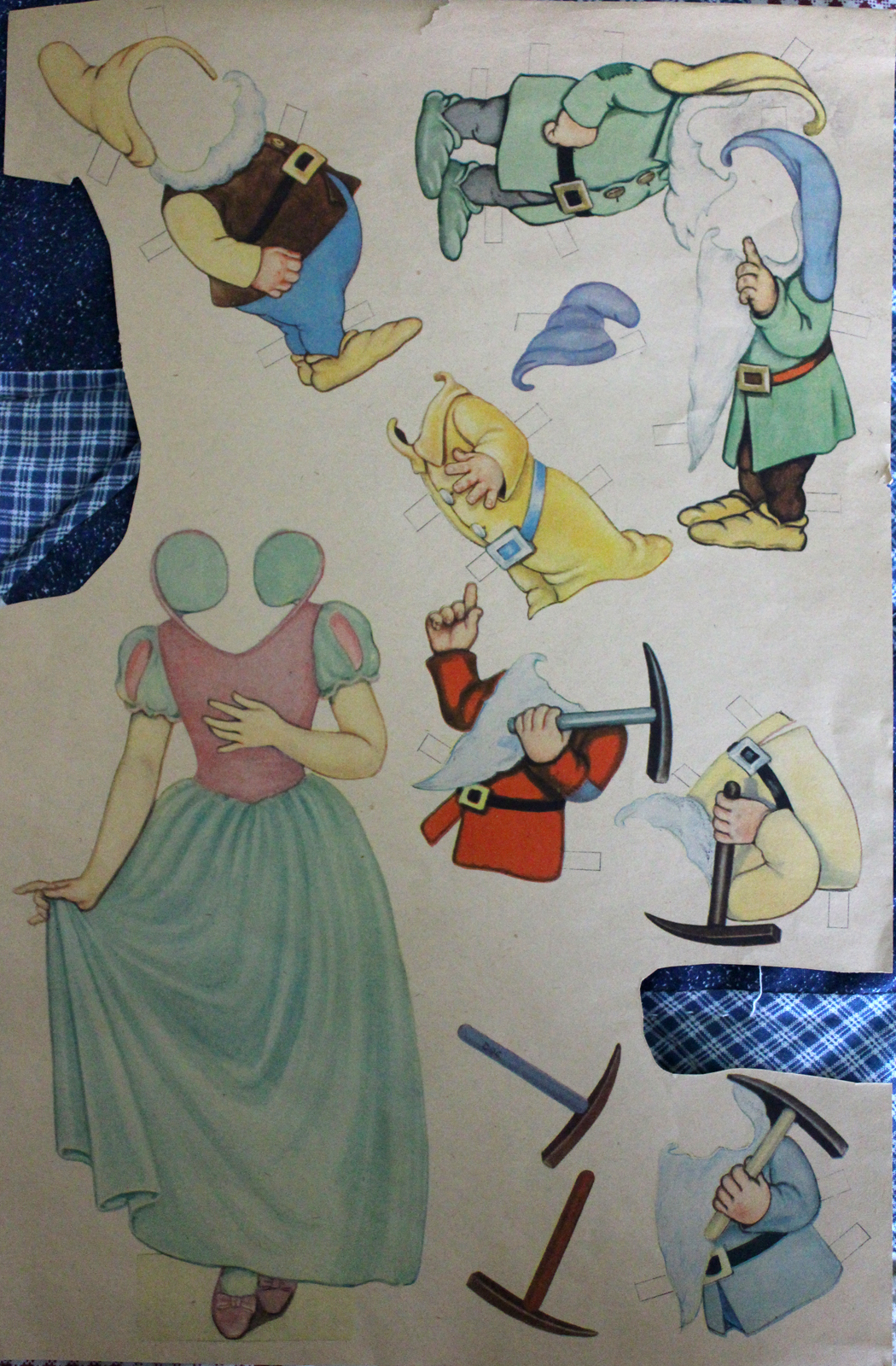 Filmic Light Snow White Archive 1938 Snow White CutOut Dolls, Whitman No. 2185