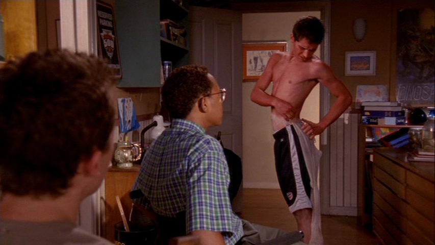 Justin Berfield - Shirtless & Barefoot in "Malcolm in the Middle&q...