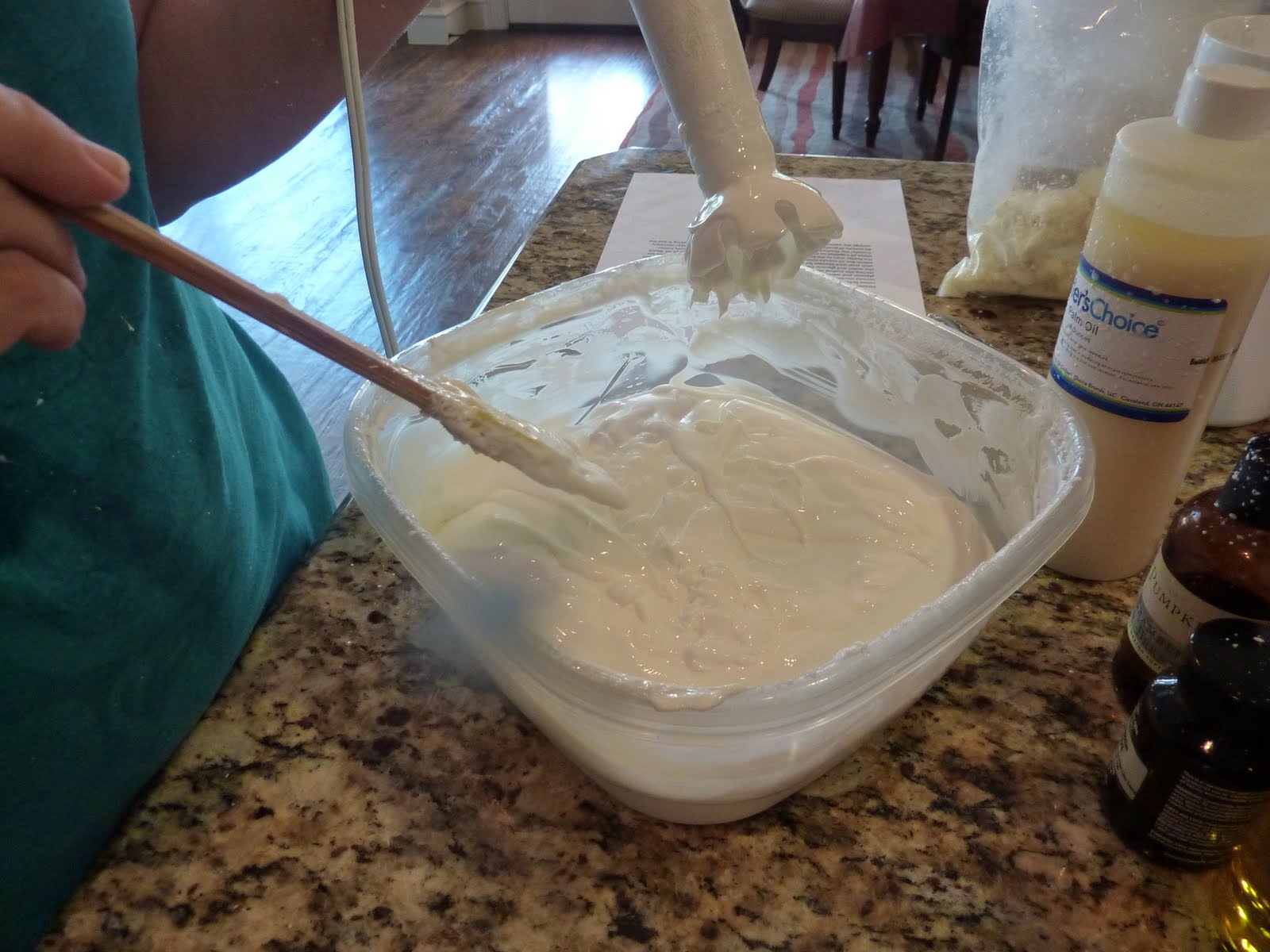 Creative Hospitality How to Make Homemade Body Lotion