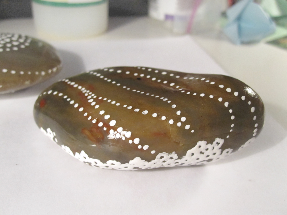 Painted Lace Rocks Tutorial Behind