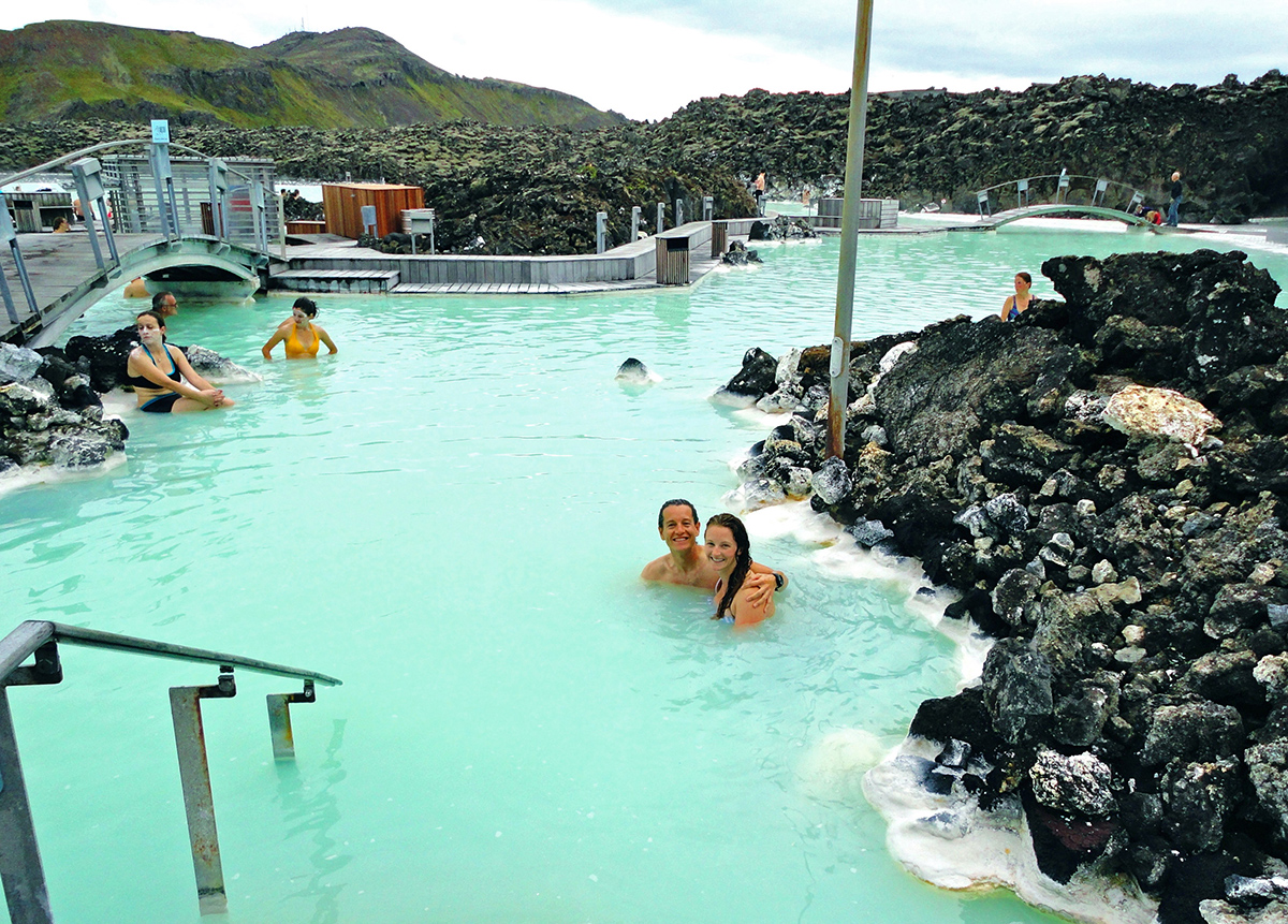 10 Best Bars In The World For Chilling Out Antilog Vacations Travel Blog