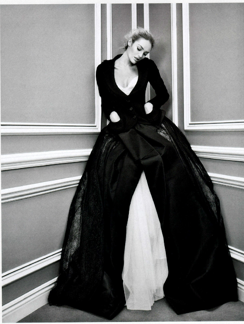 Smartologie: Candice Swanepoel for 'V Magazine' November 2011