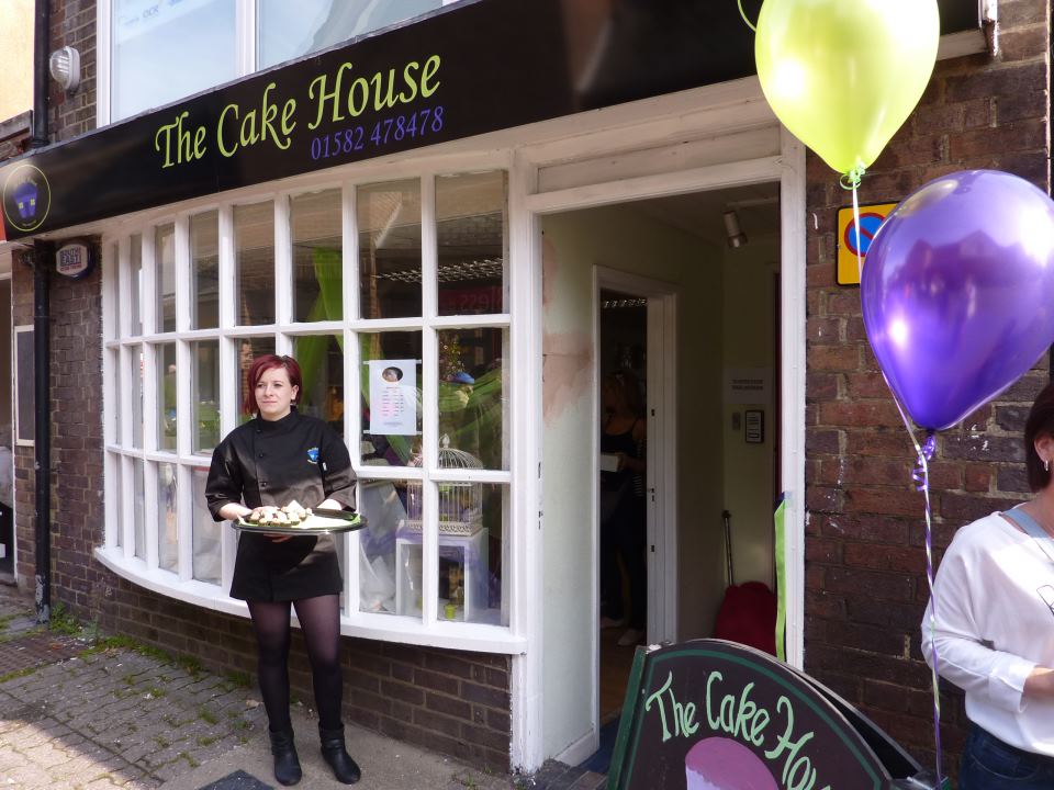 About Dunstable Shops & Businesses in Dunstable