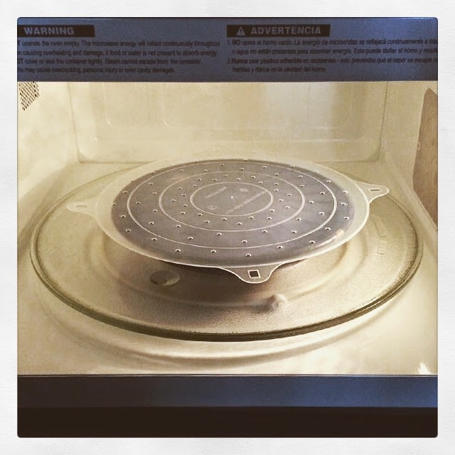 Oma Loves U! Microwave Splatter Guard Product Review 