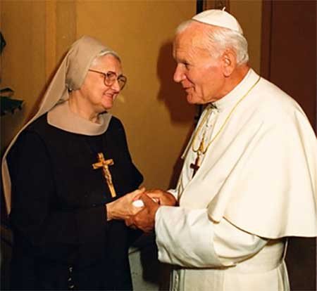 S.S. Juan Pablo II y Madre Angélica