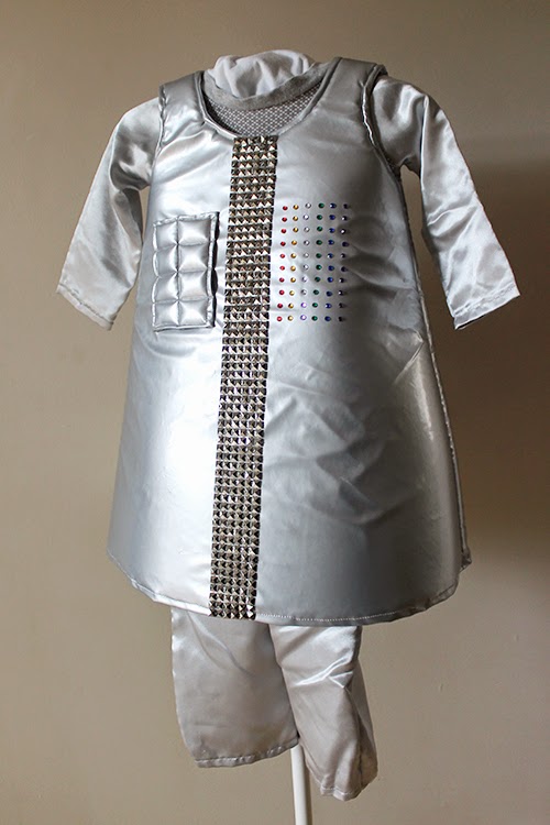 The Inspired Wren: Halloween Hack: A Robot that Can Sit!