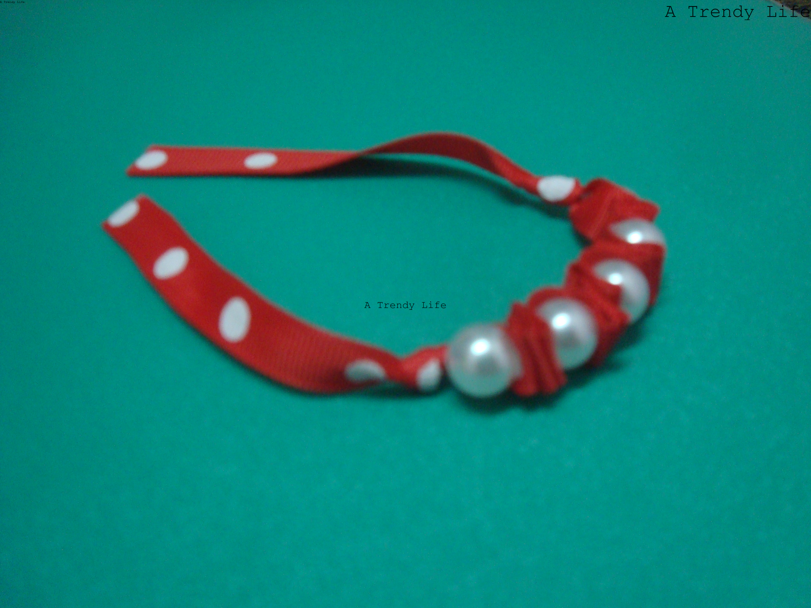 A Trendy Life. DIY Ribbon Bracelets.