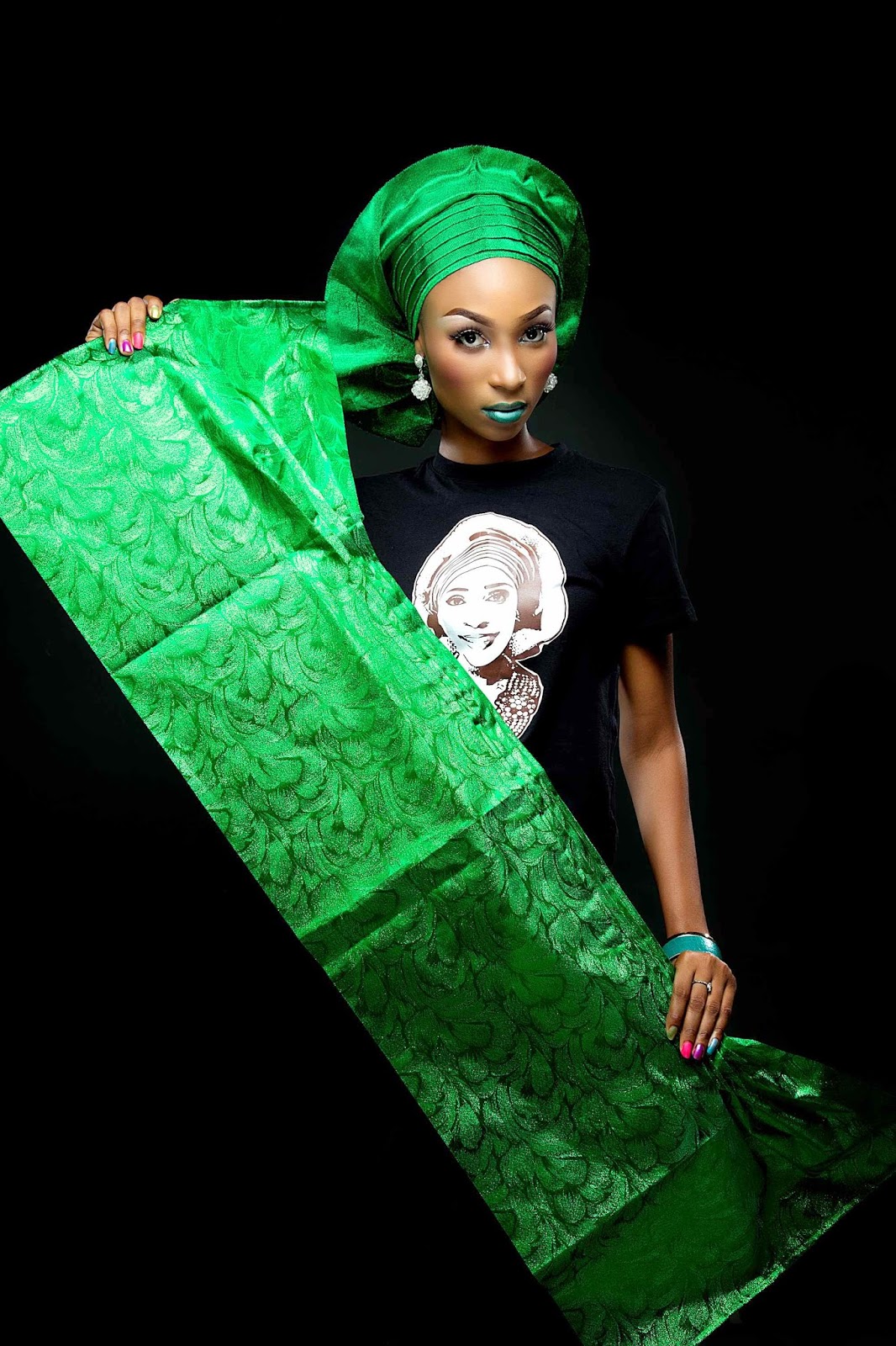CELEBRITY BUZZ GELE TIEING MADE EASY! YINKA THOMASOGBOJA INTRODUCES