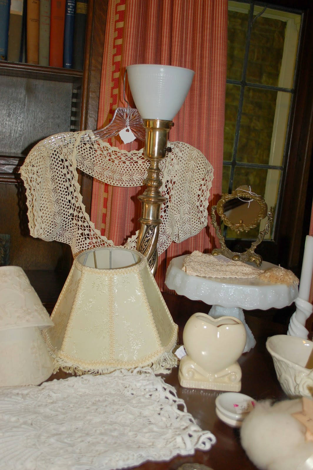 HOB NOBBERS THE ANTIQUES ARE CALLING US