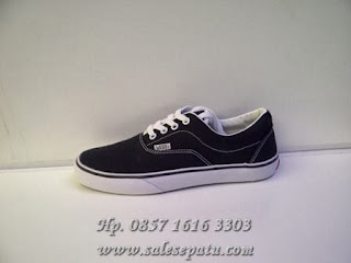 Vans Era Women's Hitam sol putih murah