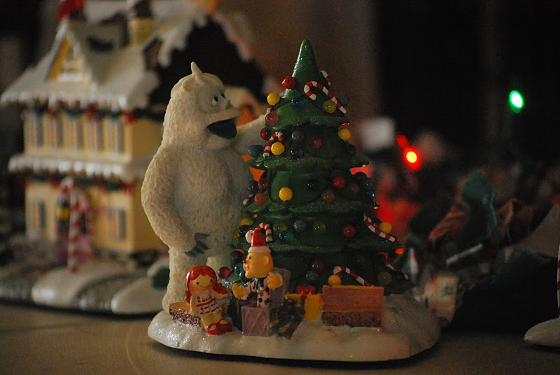 ways to prosper christmas decorating and my craigslist find