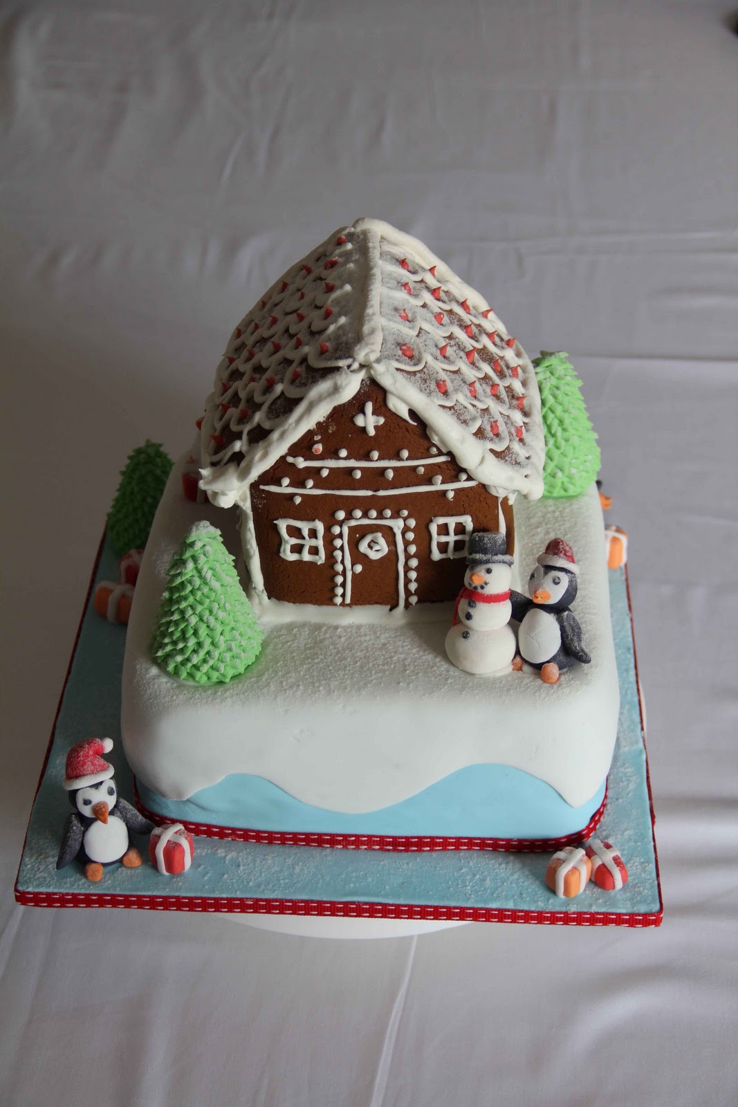 Bakerz Dad Christmas House Cake