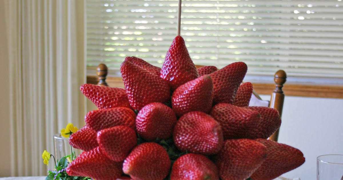 Make Healthy Fun! Strawberry Topiary Centerpiece