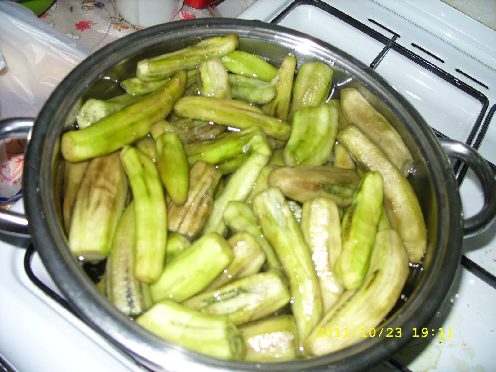 DÜŞLER SOKAĞI: Patlıcan Reçeli Nasıl Yapılır?