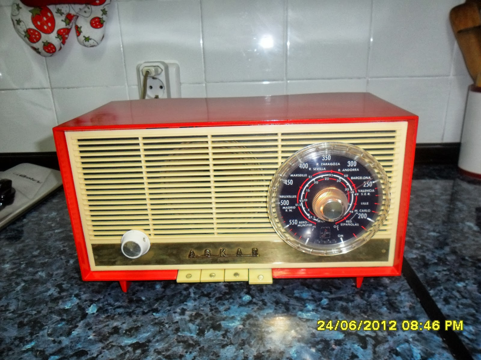 RADIOS ANTIGUAS RADIO ASKAR AE 1221 A