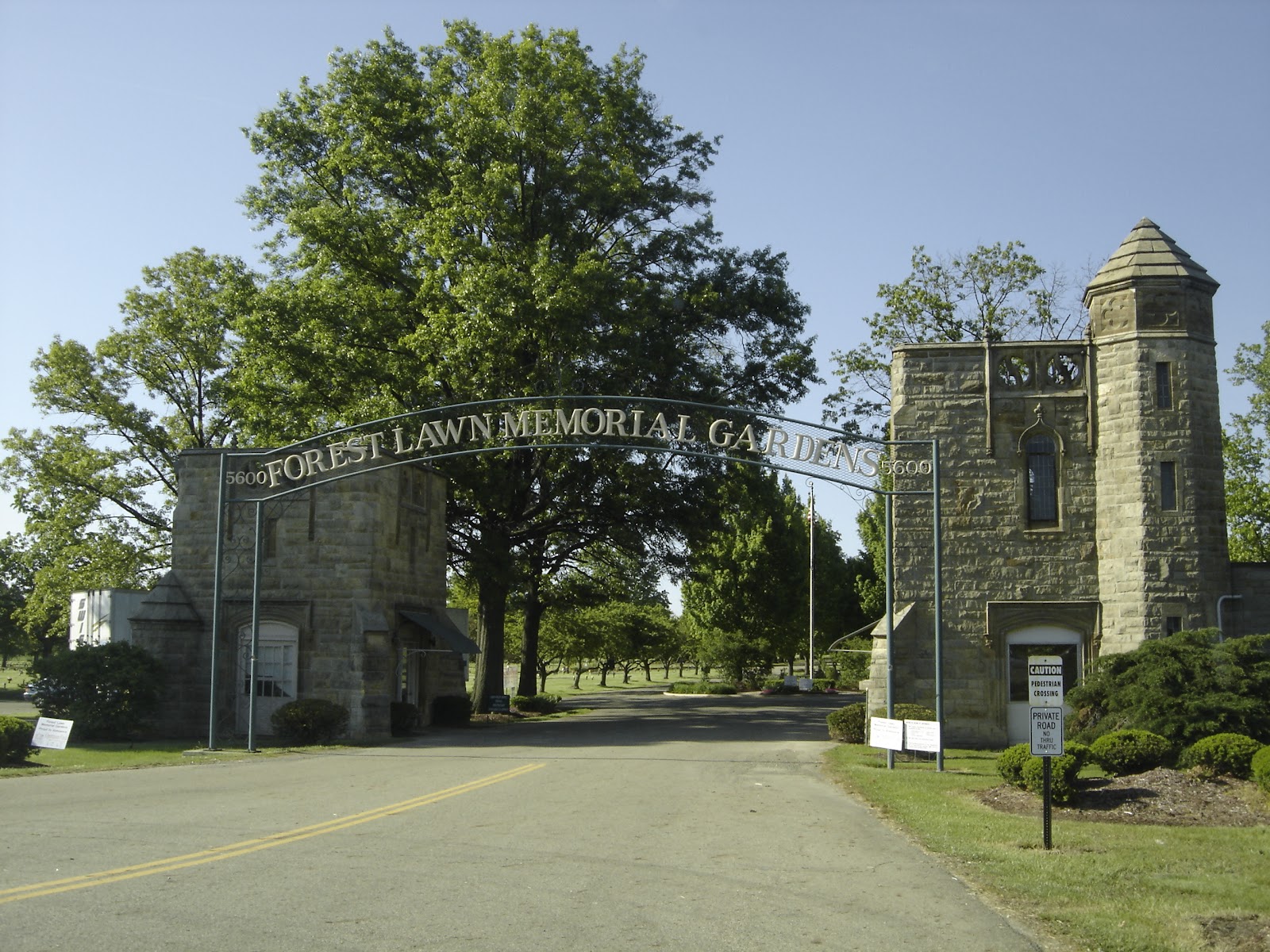 Places To Go, Buildings To See Forest Lawn Memorial Gardens Columbus