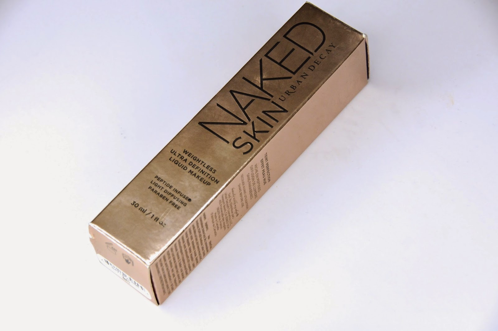 Urban Decay Naked Skin Weightless Ultra Definition Liquid Makeup review - Ingrid  Hughes Beauty
