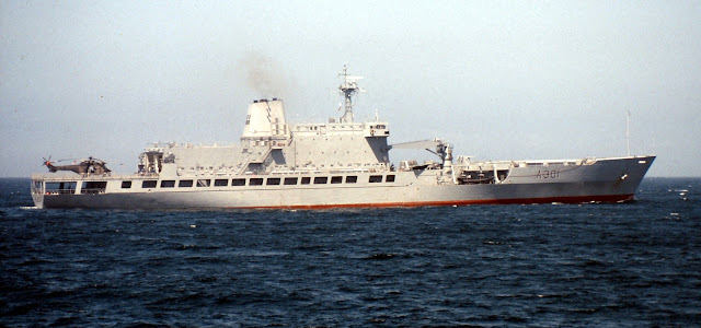 SAS Drakensberg was launched in April 1986 by Sandock Austral and commissioned into service in November the following year SAS Drakensberg (A301)
