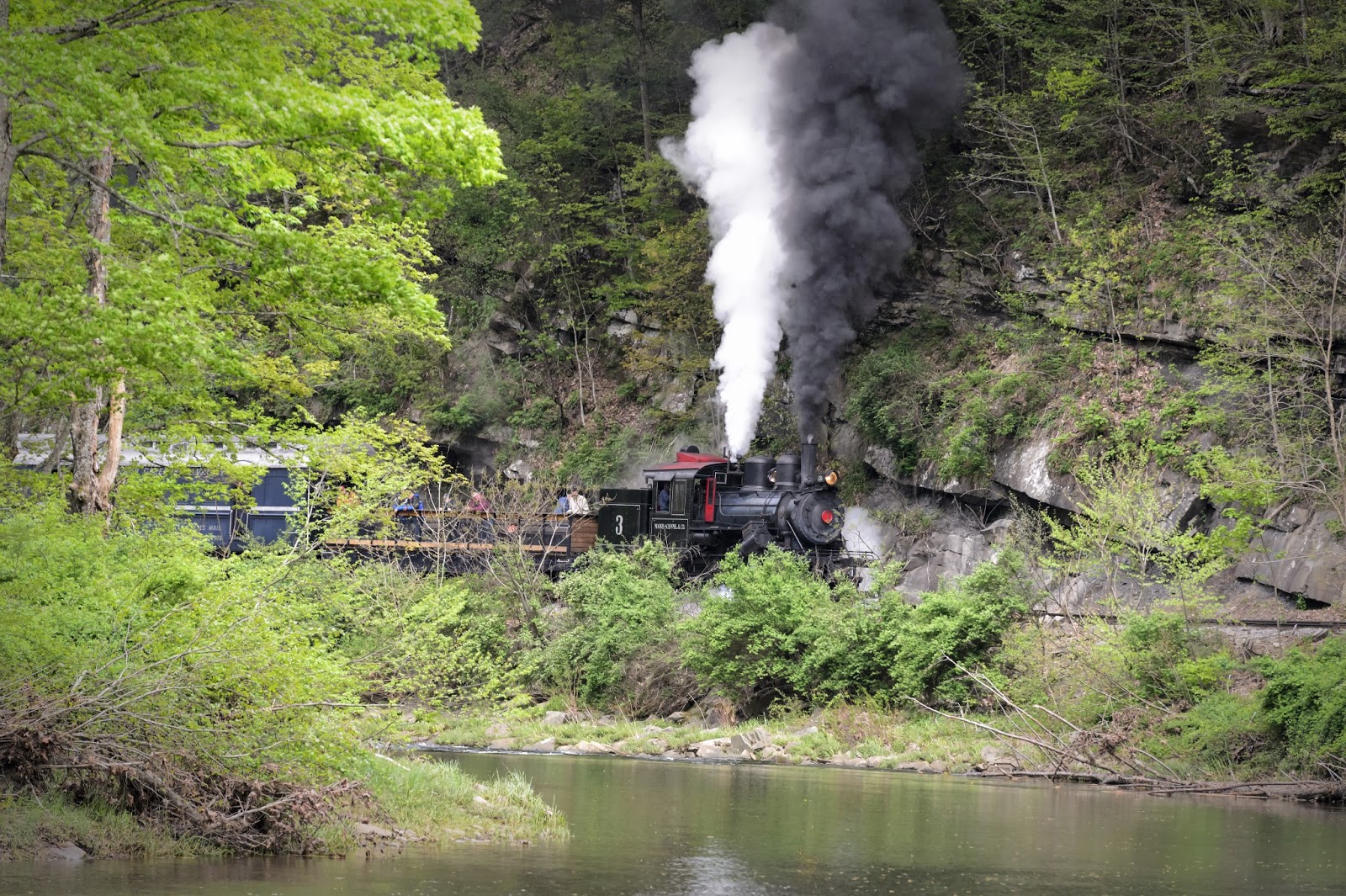 Bubba's Garage Cass Railfan Weekend Photos of the Durbin Rocket